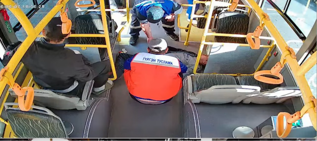 Нийтийн тээврээр үйлчлүүлж байгаад бие тавгүйтэх үед шууд жолоочид хандаж байгаарай